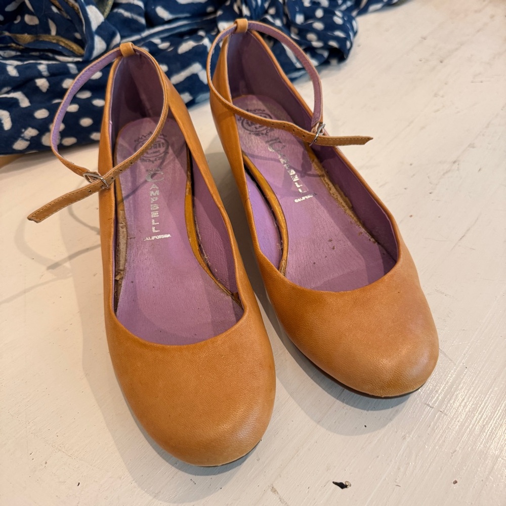 Jeffery Campbell Vintage Maude Wedges Size 9